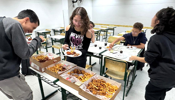 “치맥? 아니 우리는 치콜!”  그리고 “단짠단짠은 못 참지!”